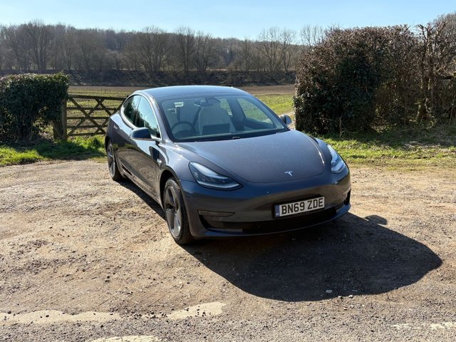 2019 69 Tesla Model 3 (Dual Motor) Performance Saloon 4dr Electric Auto 4WDE (Performance Upgrade) (449 bhp)