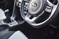USED 2020 70 KIA SPORTAGE 1.6 T-GDi GT-Line SUV 5dr Petrol Manual Euro 6 (s/s) (174 bhp) LEATHER / NAV / LOW MILES