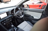 USED 2020 70 KIA SPORTAGE 1.6 T-GDi GT-Line SUV 5dr Petrol Manual Euro 6 (s/s) (174 bhp) LEATHER / NAV / LOW MILES