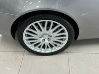USED 2009 09 ASTON MARTIN DB9 6.0 V12 Volante 2dr Petrol T-TronicII Euro 4 (470 bhp) 15 ASTON MARTIN SERVICES + TUNGSTEN SILVER + ONLY 43K MILES!