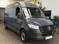 USED 2021 21 MERCEDES-BENZ eSprinter 55kWh Progressive Panel Van 5dr Electric Auto FWD L2 H2 20kW Charger (115 ps) AIR CON BLUETOOTH HEATED DRIVERS SEAT REAR VIEW CAMERA PARKING SENSORS 1 OWNER SERVICE HISTORY WARRANTY