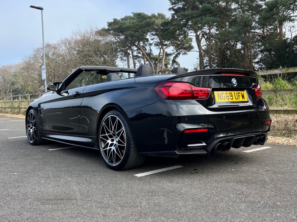 USED 2019 69 BMW M4 Competition 3.0 BiTurbo GPF // Convertible 2dr // Petrol DCT Euro 6 (s/s) (450 ps) 