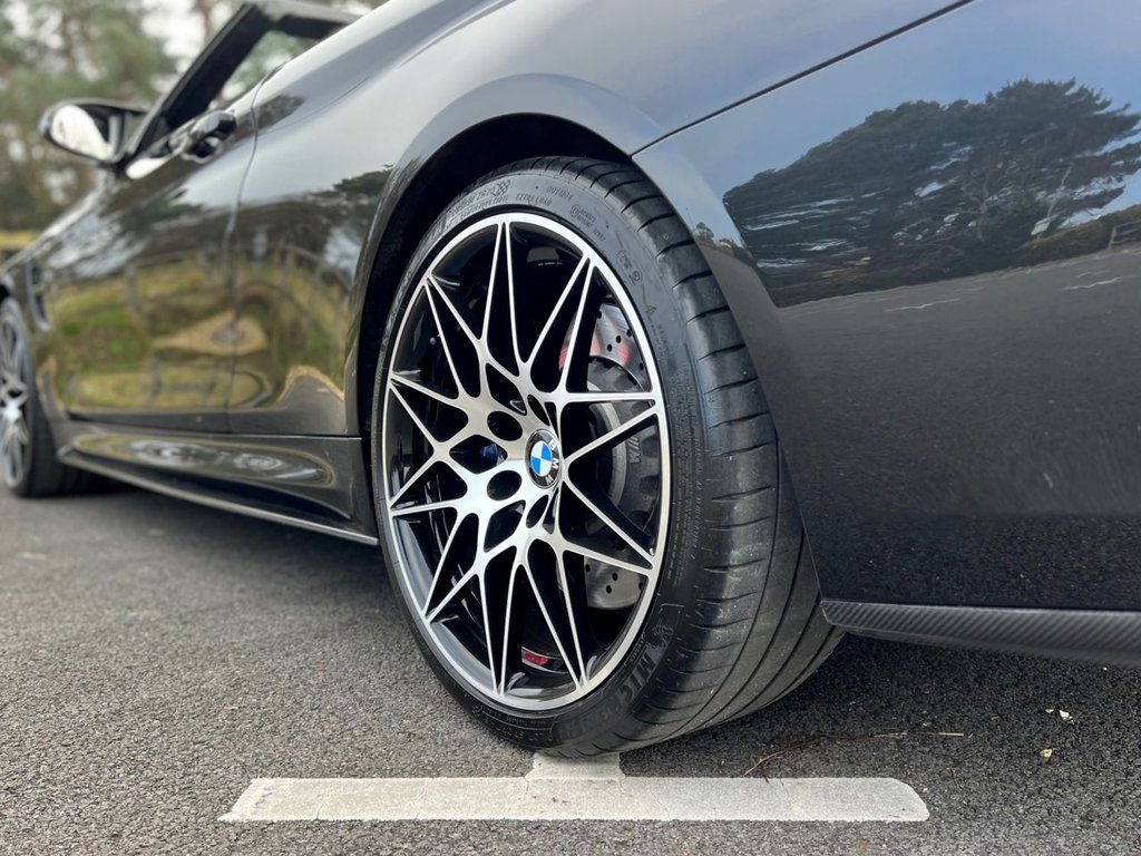 USED 2019 69 BMW M4 Competition 3.0 BiTurbo GPF // Convertible 2dr // Petrol DCT Euro 6 (s/s) (450 ps) 