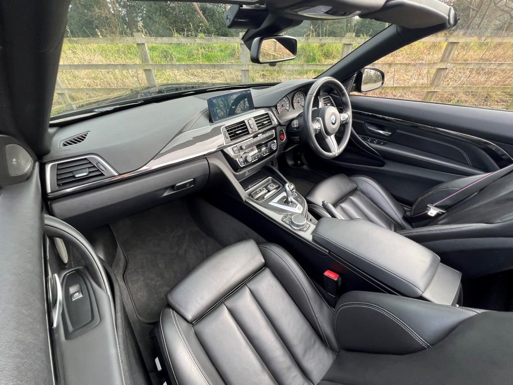 USED 2019 69 BMW M4 Competition 3.0 BiTurbo GPF // Convertible 2dr // Petrol DCT Euro 6 (s/s) (450 ps) 