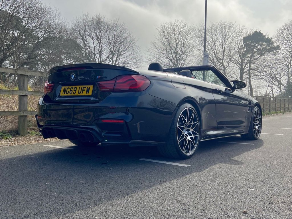 USED 2019 69 BMW M4 Competition 3.0 BiTurbo GPF // Convertible 2dr // Petrol DCT Euro 6 (s/s) (450 ps) 