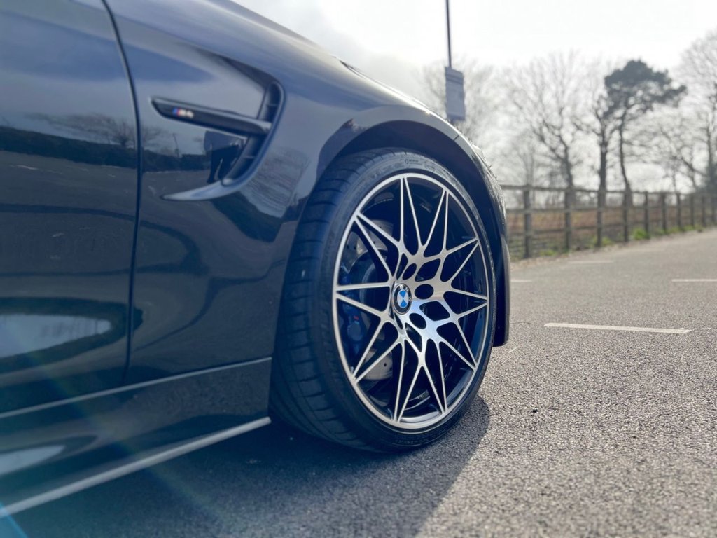 USED 2019 69 BMW M4 Competition 3.0 BiTurbo GPF // Convertible 2dr // Petrol DCT Euro 6 (s/s) (450 ps) 