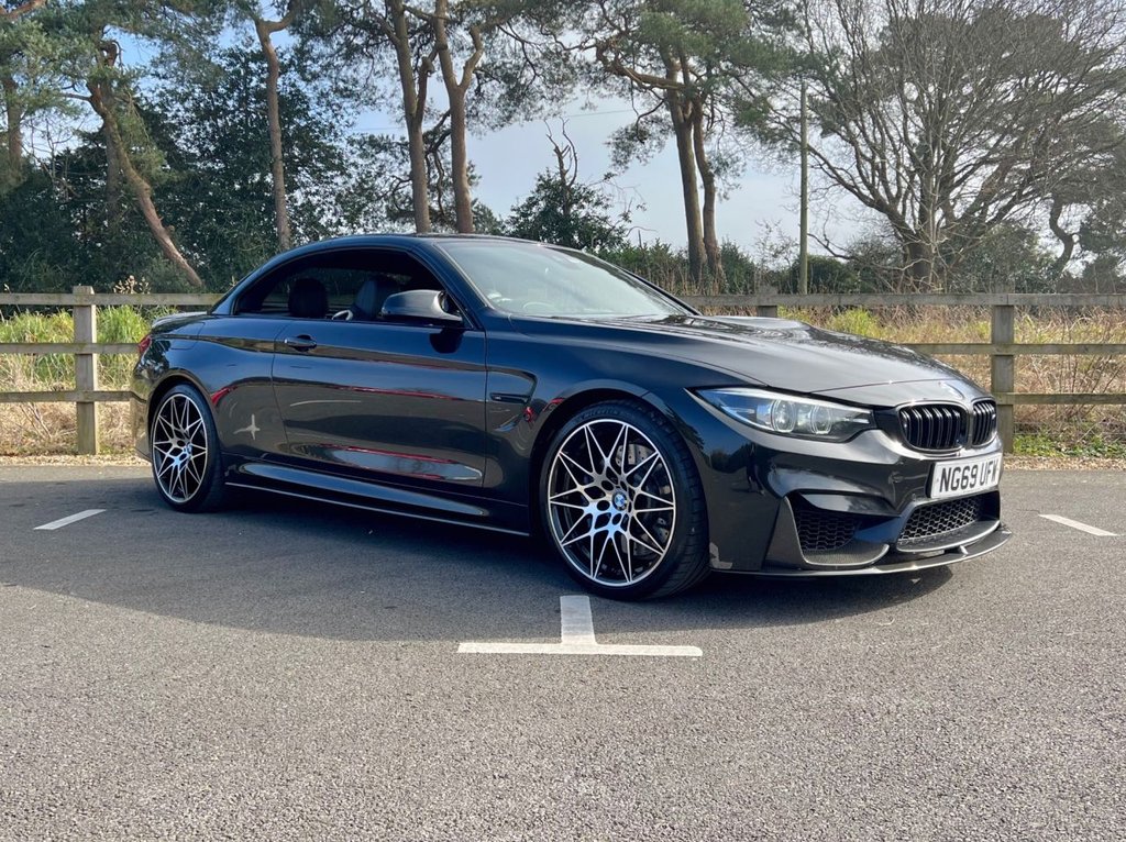 USED 2019 69 BMW M4 Competition 3.0 BiTurbo GPF // Convertible 2dr // Petrol DCT Euro 6 (s/s) (450 ps) 