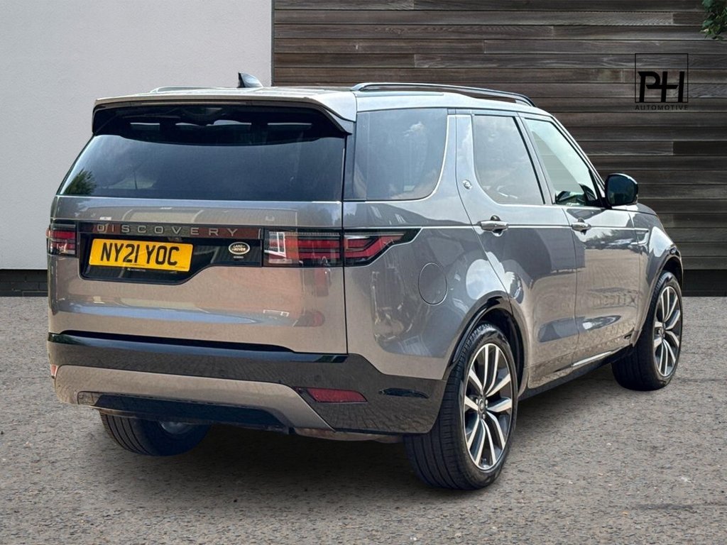 USED 2021 21 LAND ROVER DISCOVERY 3.0 D300 MHEV R-Dynamic SE SUV 5dr Diesel Auto 4WD Euro 6 (s/s) (300 ps) 1 OWNER | LAND ROVER HISTORY