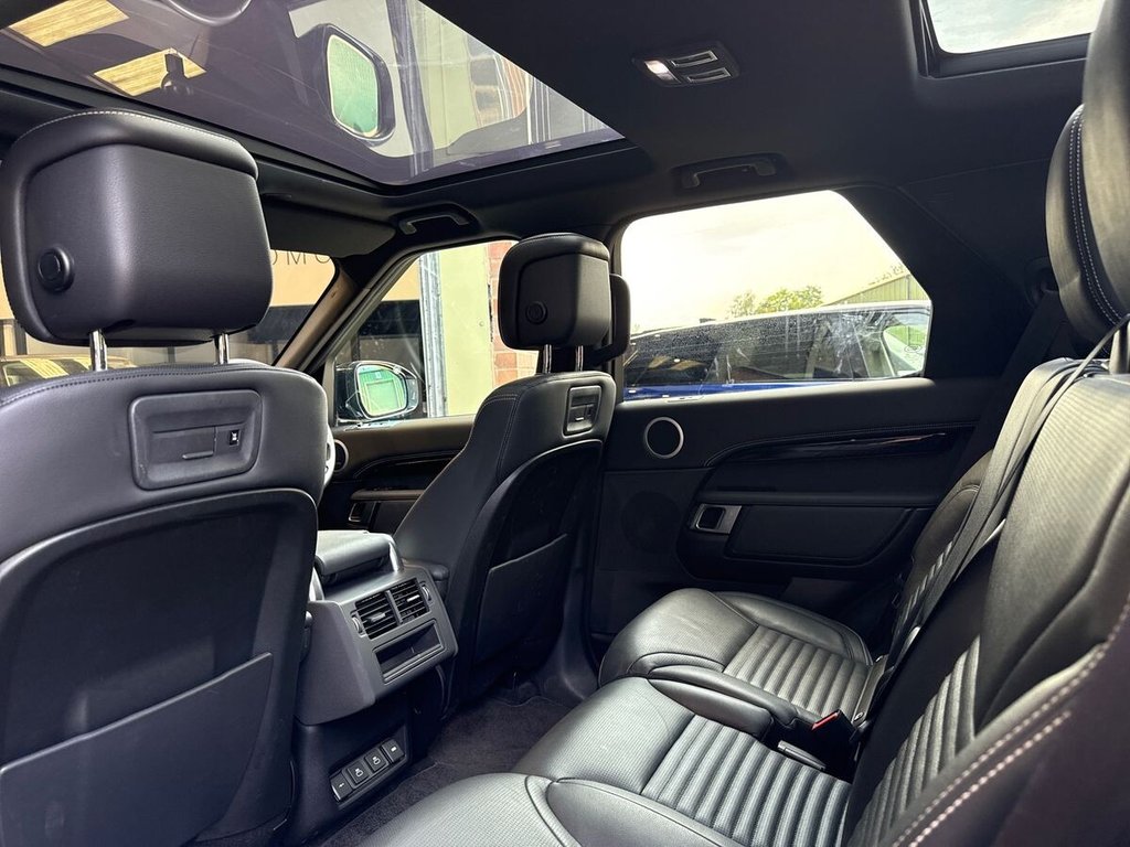 USED 2021 21 LAND ROVER DISCOVERY 3.0 D300 MHEV R-Dynamic SE SUV 5dr Diesel Auto 4WD Euro 6 (s/s) (300 ps) 1 OWNER | LAND ROVER HISTORY
