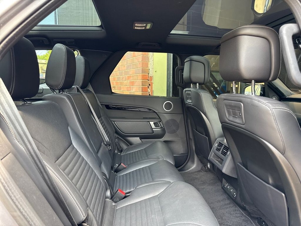USED 2021 21 LAND ROVER DISCOVERY 3.0 D300 MHEV R-Dynamic SE SUV 5dr Diesel Auto 4WD Euro 6 (s/s) (300 ps) 1 OWNER | LAND ROVER HISTORY