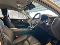 USED 2020 20 VOLVO V60 2.0 T4 Momentum Plus Estate 5dr Petrol Auto Euro 6 (s/s) (190 ps)+1 FORMER KEEPER+2KEYS+FSH+FULL LEATHER SEATS+PRIVACY+MEDIA+APPS 2 KEYS+1 FORMER KEEPER+FSH+NAV+FULL LEATHER SEATS+BLUETOOTH+MEDIA+PRIVACY+APPS+ALLOYS+CLIMATE+CRUISE+HEATED FRONT SEATS+PARKING SENSORS+HPI CLEAR