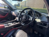 USED 2016 66 JAGUAR F-PACE 3.0 D300 V6 S SUV 5dr Diesel Auto AWD Euro 6 (s/s) (300 ps) 