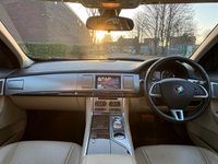 USED 2015 15 JAGUAR XF 2.2d Luxury Saloon 4dr Diesel Auto Euro 5 (s/s) (200 ps) 