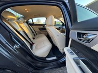 USED 2015 15 JAGUAR XF 2.2d Luxury Saloon 4dr Diesel Auto Euro 5 (s/s) (200 ps) 