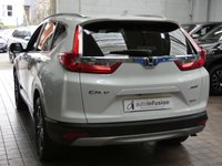 USED 2022 22 HONDA CR-V 2.0 h i-MMD SR SUV 5dr Petrol Hybrid eCVT 4WD Euro 6 (s/s) (184 ps) 4WD SAT NAV HEATED LEATHER REAR VIEW CAMERA CRUISE CONTROL PARKING SENSORS 1 OWNER EXCELLENT SERVICE HISTORY 5 SERVICES TO 41K MILES WARRANTY