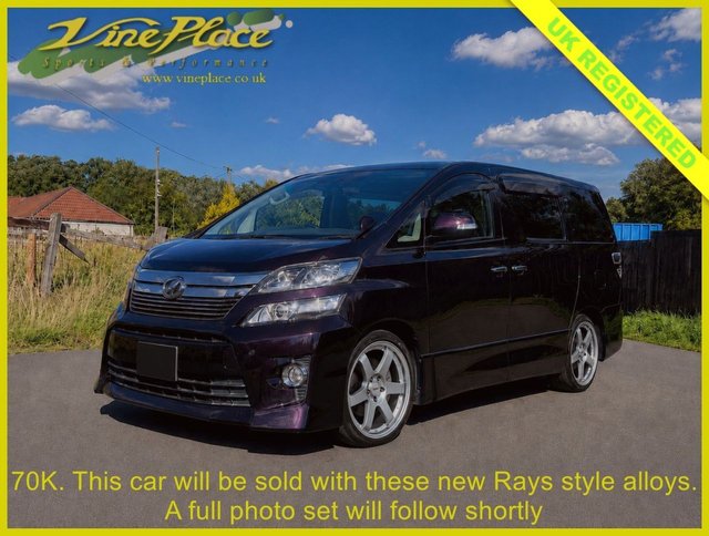 2013 TOYOTA VELLFIRE