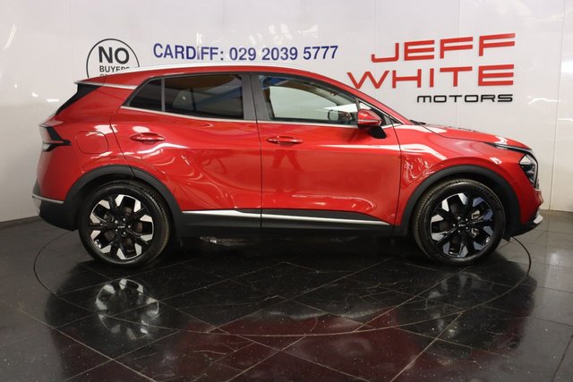 2024 KIA SPORTAGE 1.6 T-GDi 13.8kWh 3 5dr Auto AWD (19"ALLOYS, REV CAMERA, SAT NAV) - Photo 6