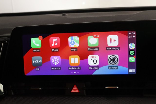 2024 KIA SPORTAGE 1.6 T-GDi 13.8kWh 3 5dr Auto AWD (19"ALLOYS, REV CAMERA, SAT NAV) - Photo 2