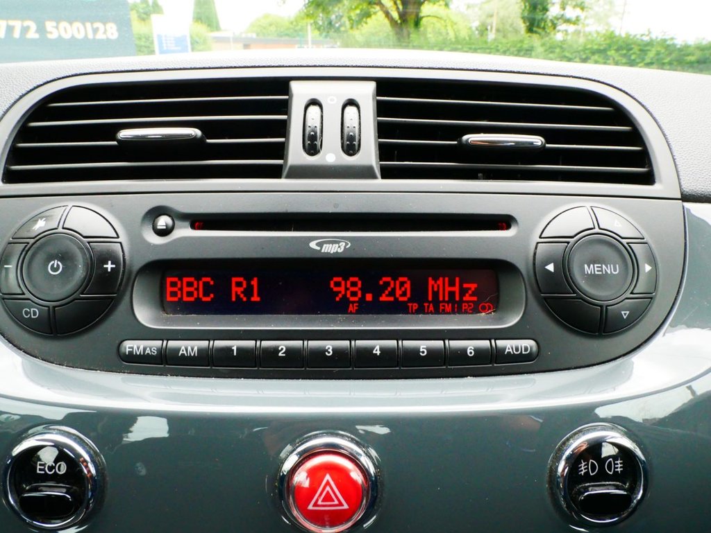 USED 2015 64 FIAT 500C 0.9 TwinAir Lounge Convertible 2dr Petrol Manual Euro 6 (s/s) (85 bhp) LOW MILEAGE CONVERTIBLE WITH FULL SERVICE HISTORY