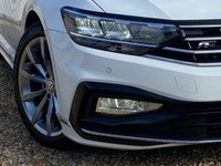 USED 2020 69 VOLKSWAGEN PASSAT 2.0 TSI R-LINE Estate 5dr Petrol DSG Euro 6 (s/s) (190 ps) 