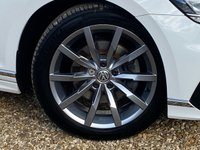 USED 2020 69 VOLKSWAGEN PASSAT 2.0 TSI R-LINE Estate 5dr Petrol DSG Euro 6 (s/s) (190 ps) 