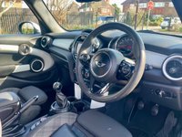 USED 2016 66 MINI HATCH 1.5 Cooper Hatchback 5dr Petrol Manual Euro 6 (s/s) (136 ps) 1 Owner, ULEZ Complaint Mini 5 Door With Over &pound;9K's Of Options And Full Service History !