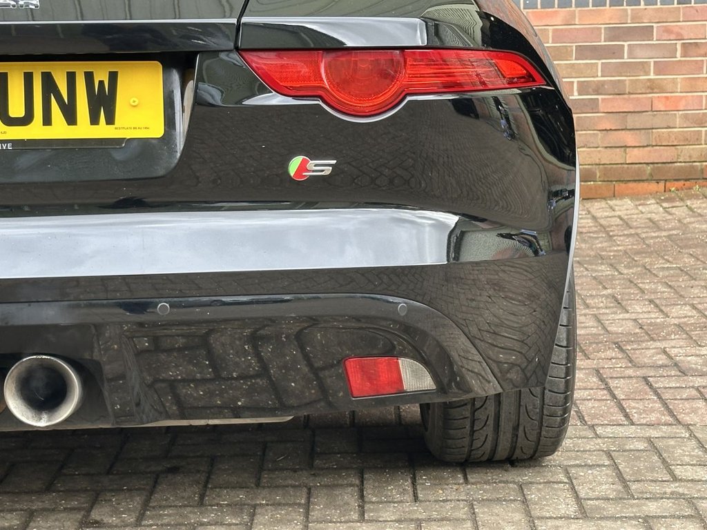 USED 2015 15 JAGUAR F-TYPE 3.0 V6 S Coupe 2dr Petrol Auto Euro 6 (s/s) (380 ps) ACTIVE EXHAUST|1 YEAR WARRANTY