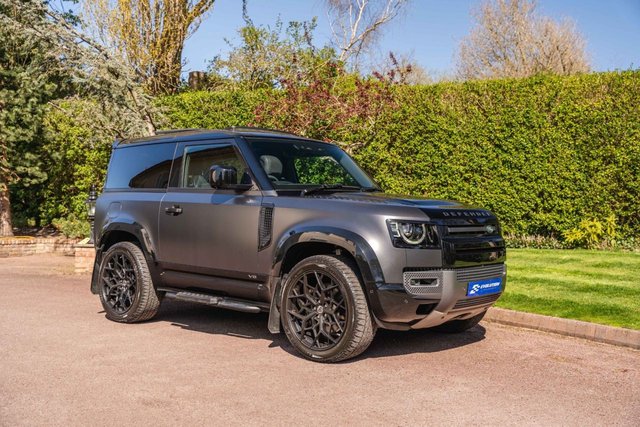 View our LAND ROVER DEFENDER