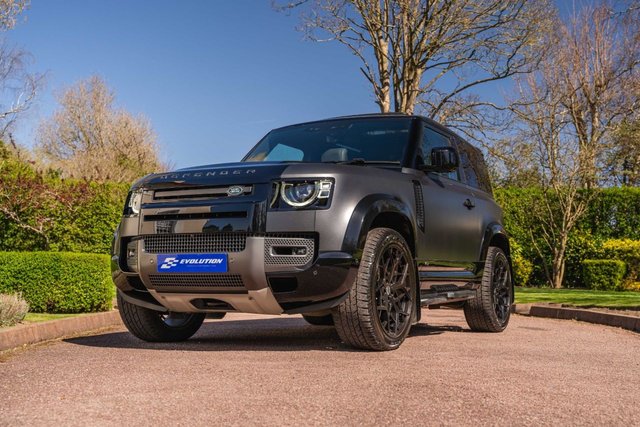View our LAND ROVER DEFENDER