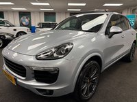 USED 2017 17 PORSCHE CAYENNE 3.0 TD V6 Platinum Edition SUV 5dr Diesel TiptronicS 4WD Euro 6 (s/s) (262 ps) UK DELIVERY FLAT FEE &pound;175 (SUBJECT TO DEAL) *OVER 100 IMAGES ON OUR WEBSITE*BESPOKE FINANCE ARRANGED*PART EXCHANGE WELCOME*ALL VEHICLES HPI CLEAR