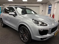 USED 2017 17 PORSCHE CAYENNE 3.0 TD V6 Platinum Edition SUV 5dr Diesel TiptronicS 4WD Euro 6 (s/s) (262 ps) UK DELIVERY FLAT FEE &pound;175 (SUBJECT TO DEAL) *OVER 100 IMAGES ON OUR WEBSITE*BESPOKE FINANCE ARRANGED*PART EXCHANGE WELCOME*ALL VEHICLES HPI CLEAR