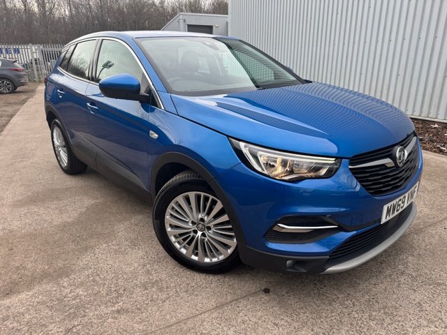 View our Vauxhall Grandland X range