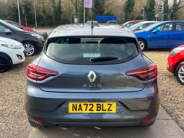 2022 RENAULT CLIO - Photo 8