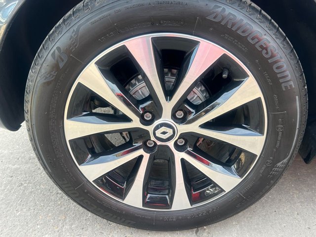 2022 RENAULT CLIO - Photo 6