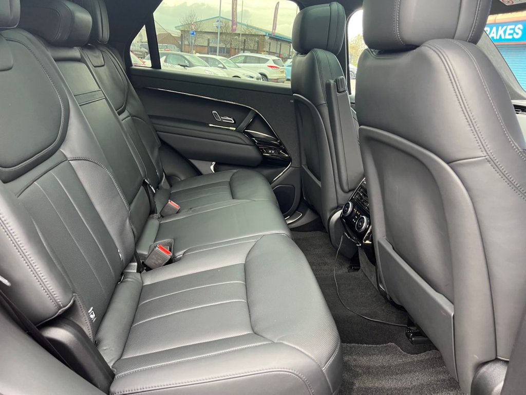 USED 2023 23 LAND ROVER RANGE ROVER SPORT 3.0 D300 MHEV Autobiography SUV 5dr Diesel Auto 4WD Euro 6 (s/s) (300 ps) **BRAND NEW 24" WHEELS**