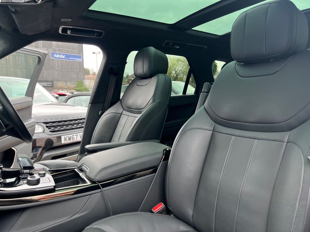 USED 2023 23 LAND ROVER RANGE ROVER SPORT 3.0 D300 MHEV Autobiography SUV 5dr Diesel Auto 4WD Euro 6 (s/s) (300 ps) **BRAND NEW 24" WHEELS**