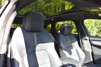 USED 2021 21 JAGUAR F-PACE 2.0 P250i R-Dynamic SE SUV 5dr Petrol Auto AWD Euro 6 (s/s) (250 ps) COLOUR REVERSE CAMERA, BLACK PACK,