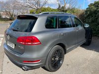 USED 2014 14 VOLKSWAGEN TOUAREG 3.0 TDI V6 BlueMotion Tech R-Line SUV 5dr Diesel Tiptronic 4WD Euro 5 (s/s) (245 ps) HEATED S/WHEEL-C/CONTROL-SATNAV