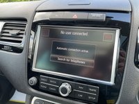USED 2014 14 VOLKSWAGEN TOUAREG 3.0 TDI V6 BlueMotion Tech R-Line SUV 5dr Diesel Tiptronic 4WD Euro 5 (s/s) (245 ps) HEATED S/WHEEL-C/CONTROL-SATNAV