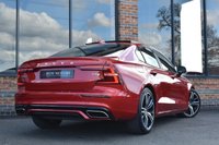 USED 2019 19 VOLVO S60 2.0 T5 R-Design Edition Saloon 4dr Petrol Auto Euro 6 (s/s) (250 ps) 1 OWNER / PAN ROOF / CONV PACK