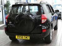USED 2006 56 TOYOTA RAV4 2.0 XT5 SUV 5dr Petrol Automatic 4WD (212 g/km, 150 bhp) NICE TIDY EXAMPLE SAT NAV HEATED LEATHER SUNROOF CRUISE CONTROL PARKING SENSORS