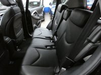USED 2006 56 TOYOTA RAV4 2.0 XT5 SUV 5dr Petrol Automatic 4WD (212 g/km, 150 bhp) NICE TIDY EXAMPLE SAT NAV HEATED LEATHER SUNROOF CRUISE CONTROL PARKING SENSORS