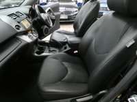 USED 2006 56 TOYOTA RAV4 2.0 XT5 SUV 5dr Petrol Automatic 4WD (212 g/km, 150 bhp) NICE TIDY EXAMPLE SAT NAV HEATED LEATHER SUNROOF CRUISE CONTROL PARKING SENSORS
