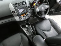 USED 2006 56 TOYOTA RAV4 2.0 XT5 SUV 5dr Petrol Automatic 4WD (212 g/km, 150 bhp) NICE TIDY EXAMPLE SAT NAV HEATED LEATHER SUNROOF CRUISE CONTROL PARKING SENSORS
