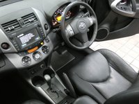 USED 2006 56 TOYOTA RAV4 2.0 XT5 SUV 5dr Petrol Automatic 4WD (212 g/km, 150 bhp) NICE TIDY EXAMPLE SAT NAV HEATED LEATHER SUNROOF CRUISE CONTROL PARKING SENSORS