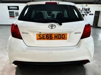 USED 2017 66 TOYOTA YARIS 1.33 Dual VVT-i Icon Hatchback 3dr Petrol Manual Euro 6 (99 ps) 