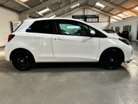 USED 2017 66 TOYOTA YARIS 1.33 Dual VVT-i Icon Hatchback 3dr Petrol Manual Euro 6 (99 ps) 