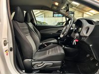 USED 2017 66 TOYOTA YARIS 1.33 Dual VVT-i Icon Hatchback 3dr Petrol Manual Euro 6 (99 ps) 