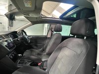USED 2017 67 VOLKSWAGEN TIGUAN 2.0 TDI SEL SUV 5dr Diesel DSG Euro 6 (s/s) (150 ps) 