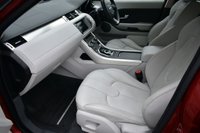 USED 2015 15 LAND ROVER RANGE ROVER EVOQUE 2.2 SD4 PURE TECH 9-SPEED AUTO 5 DOOR 4WD 187 BHP Navigation / Panoramic Sunroof